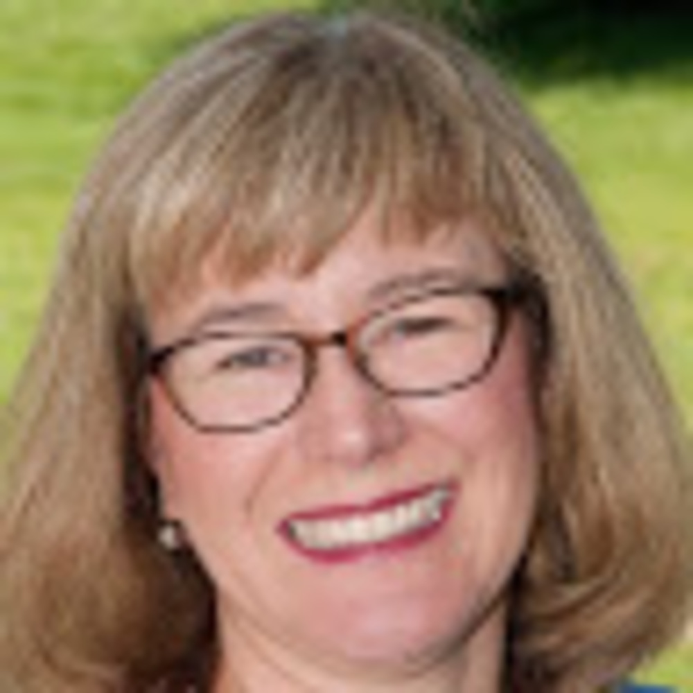 Meet your Posher, Denise